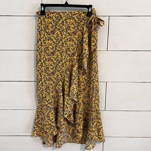 MAX STUDIO Floral Print Faux Wrap Skirt. Size XSmall. EUC